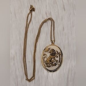 Vintage Leo Zodiac Sign Oval Sugared Pendant Necklace